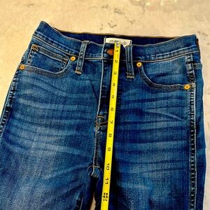Madewell 10” Hight Rise Skinny size 27 petite